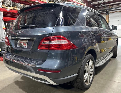 2012 Mercedes ML350 Series Rear Carrier Differential Case 13 14 15 Used OEM Rear Differential Carriers used OEM rear