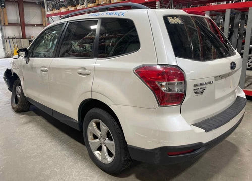2015 Subaru Forester Rear Carrier Differential Mi 3.70 Ratio 14 24 Used OEM Rear Differential Carriers used OEM rear
