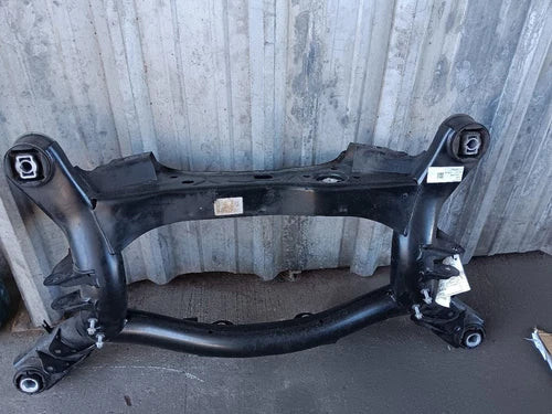 2019-2024 BMW G20 Rear Axle Carrier Subframe Crossmember Used OEM Rear Differential Carriers used OEM rear differential