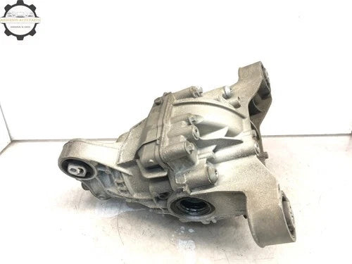 2013-2018 PORSCHE CAYENNE GTS REAR DIFFERENTIAL AXLE CARRIER OEM 175K used OEM rear differential carrier assembly