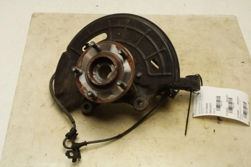 2016 Kia Optima 51716C1000 Front Right/Passenger With Hub Used OEM Steering Knuckle Spindle