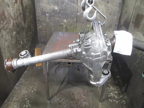 2007-2010 Audi Q7 3.6L Front Carrier Used OEM Front Differential Carriers used OEM front differential carrier assembly