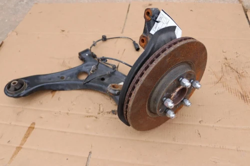 2020-2022 Kia Sportage Front Right/Passenger AWD With Hub Used OEM Steering Knuckle Spindle