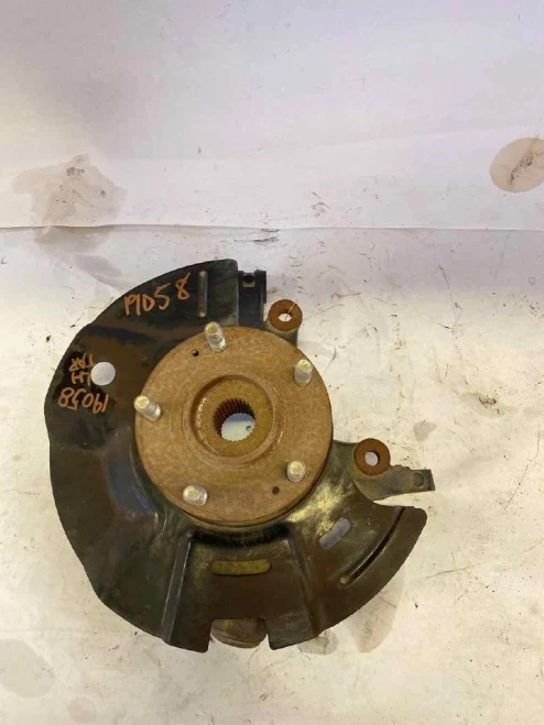 Kia Sorento Front Left/Driver Used OEM Steering Knuckle Spindle