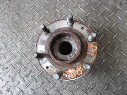 Kia Borrego Rear Right/Passenger Used OEM Steering Knuckle Spindle