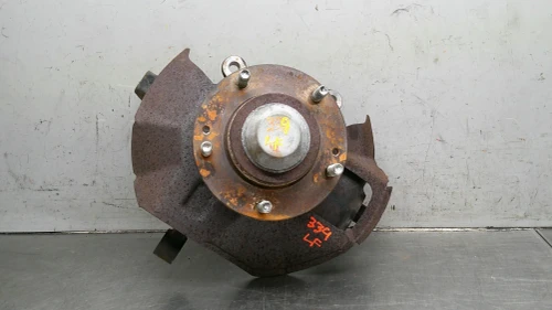 1998-2002 Kia Sportage Front Left/Driver 4X2 ABS Used OEM Steering Knuckle Spindle