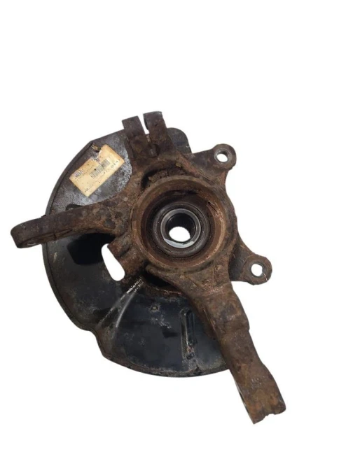 Kia Sportage Front Left/Driver Used OEM Steering Knuckle Spindle