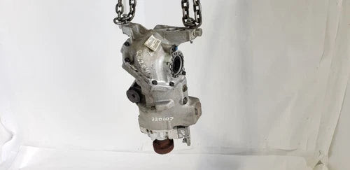 2003-2004 Carrier 2.9L AWD PN:8653553 Volvo XC90 Used OEM Differentials & Carriers used OEM differential carrier assembly