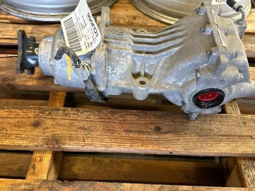 2008-2015 Nissan Rogue Rear Axle Used OEM Rear Differential Carriers used OEM rear differential carrier assembly