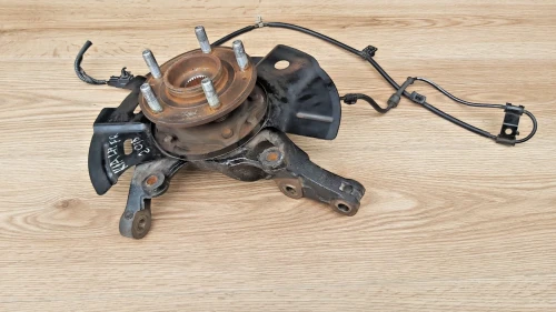 2014-2015 Kia Sorento Front Left/Driver With Hub Used OEM Steering Knuckle Spindle