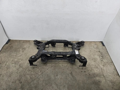 CHEVROLET CAMARO RS 16-23 OEM REAR AXLE CARRIER SUSPENSION SUBFRAME CROSSMEMBER used OEM rear differential carrier assembly