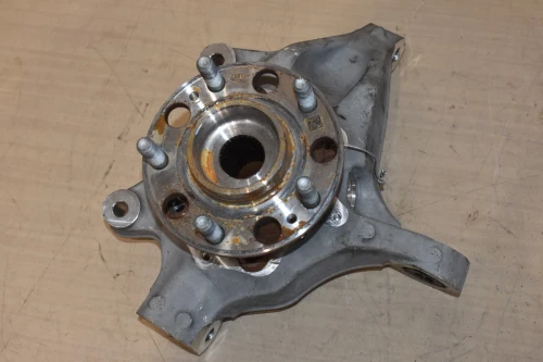 2021 Kia Sorento Front Left/Driver With Hub Used OEM Steering Knuckle Spindle