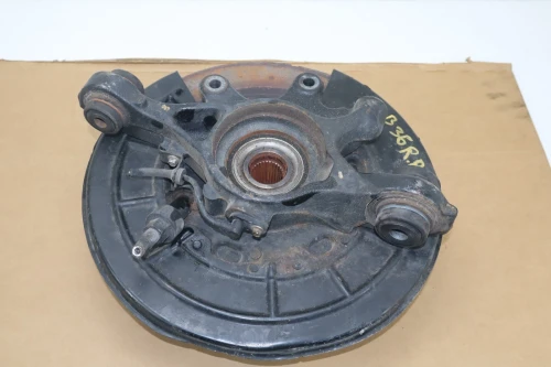 2010-2013 Land Rover Range Rover Sport Rear Right/Passenger With Hub Used OEM Steering Knuckle Spindle