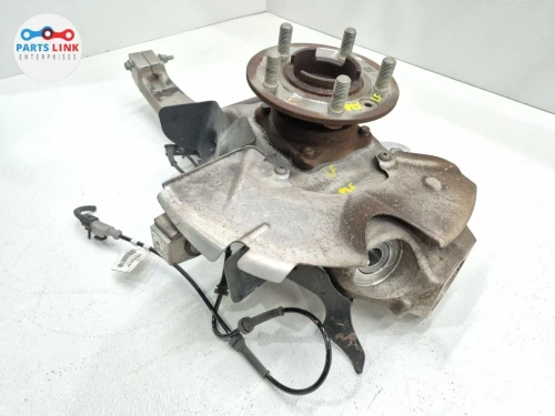 2020 Land Rover Defender 110 Front Left/Driver With Hub Used OEM Steering Knuckle Spindle