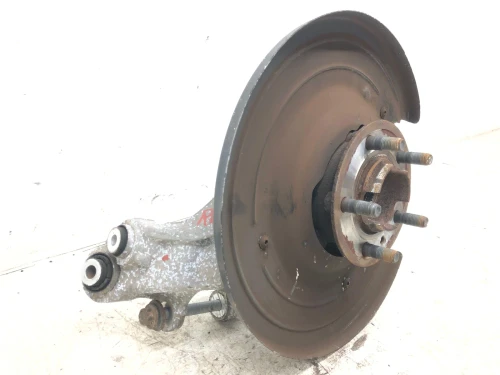 2013-2016 Land Rover Range Rover Rear Left/Driver With Hub With Bearing Used OEM Steering Knuckle Spindle