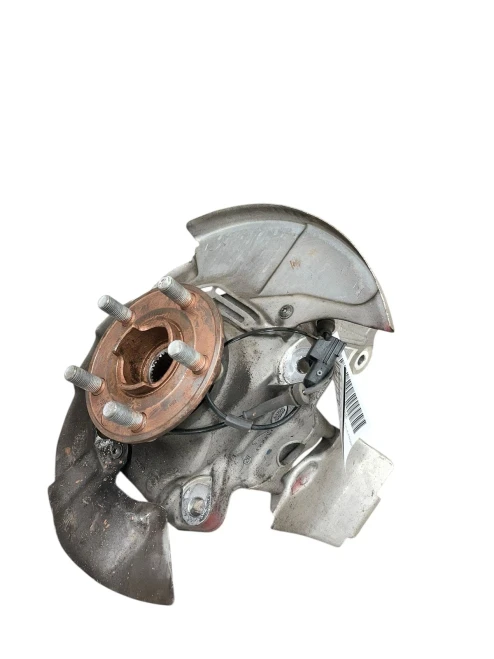 2020-2023 Land Rover Range Rover Evoque Front Right/Passenger With Hub With Bearing Used OEM Steering Knuckle Spindle
