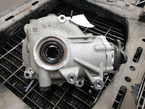 22 GV70 2.5L AWD Front Carrier Used OEM Front Differential Carriers used OEM front differential carrier assembly