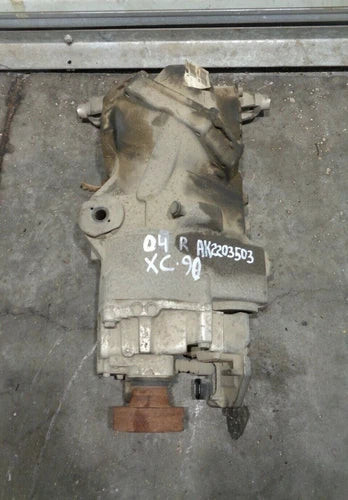 2003-2007 Volvo XC90 Rear 08689633 AK2203503 Used OEM Rear Differential Carriers used OEM rear differential carrier assembly