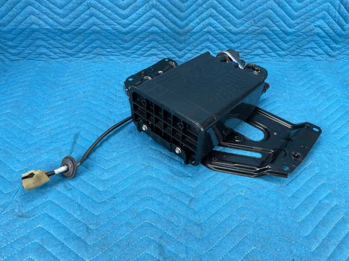 Lexus LS460 LS460L Vapor Canister w/Bracket & Valve Assembly 79k 2010-2017 OEM