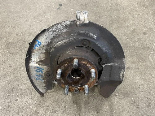 Land Rover Range Rover Evoque Front Left/Driver AWD With Hub Used OEM Steering Knuckle Spindle
