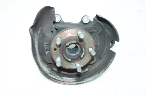 2012-2018 Land Rover Range Rover Evoque Rear Left/Driver With Hub Used OEM Steering Knuckle Spindle