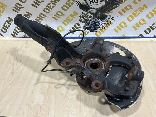 2010-2013 Land Rover Range Rover Sport Front Left/Driver AWD With Hub Used OEM Steering Knuckle Spindle