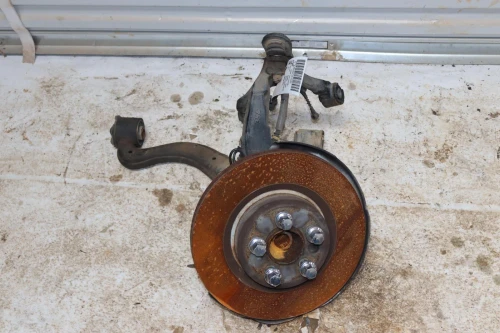 2010-2013 Land Rover Range Rover Sport Front Right/Passenger 4X4 With Hub Used OEM Steering Knuckle Spindle