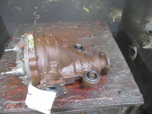 2004-2006 Infiniti QX56 Armada Rear Carrier 3.36 Ratio Used OEM Rear Differential Carriers used OEM rear differential carrier
