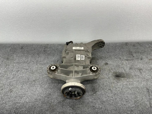 CHRYSLER 300 TOURING 15-23 OEM REAR AXLE CARRIER DIFFERENTIAL CARRIER RATIO 2.62 used OEM rear differential carrier assembly