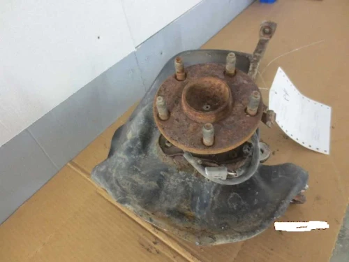 1993-2005 Lexus GS300 Front Left/Driver Used OEM Steering Knuckle Spindle