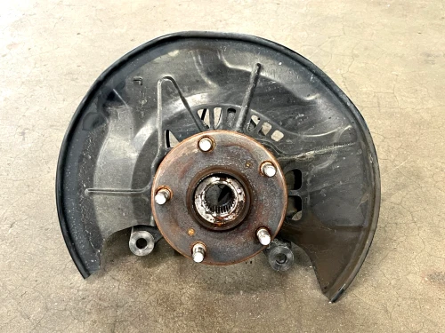 2015-2021 Lexus Front Left/Driver FWD With Hub Used OEM Steering Knuckle Spindle