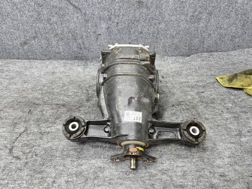2021-2025 Rear Axle Differential Diff Carrier Lexus IS300 IS350 Used OEM Rear Differential Carriers used OEM rear