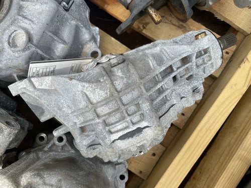 2017-2019 Alfa Romeo Giulia AWD Front Carrier Differential Case Mil Used OEM Front Differential Carriers used OEM front