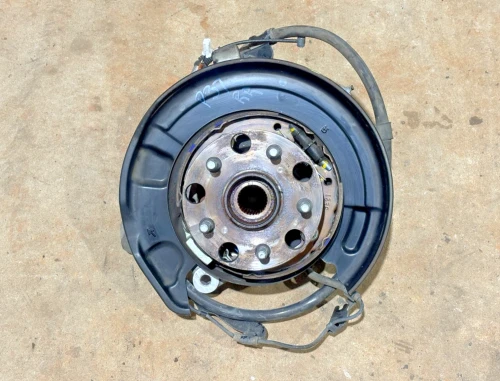 2014-2016 Lexus IS350 Rear Right/Passenger RWD With Hub Used OEM Steering Knuckle Spindle
