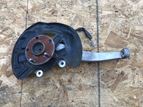 2006-2011 Lexus GS300 Front Left/Driver With Hub Used OEM Steering Knuckle Spindle