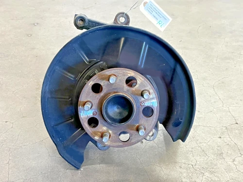2019-2025 Lexus UX250h Rear Left/Driver FWD With Hub Used OEM Steering Knuckle Spindle