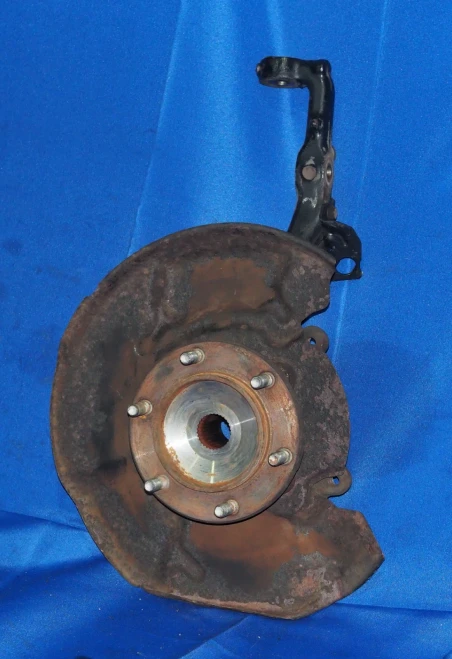 2003-2015 Lexus GX470 Front Left/Driver Used OEM Steering Knuckle Spindle