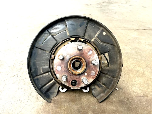 2007-2017 Lexus LS600h Rear Left/Driver AWD With Hub Used OEM Steering Knuckle Spindle