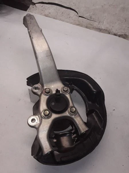 2007-2011 Lexus GS350 2109249 Front Left/Driver RWD Used OEM Steering Knuckle Spindle