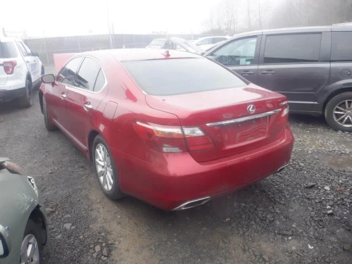 2007-2017 Lexus LS460 31880275 Front Right/Passenger RWD Used OEM Steering Knuckle Spindle