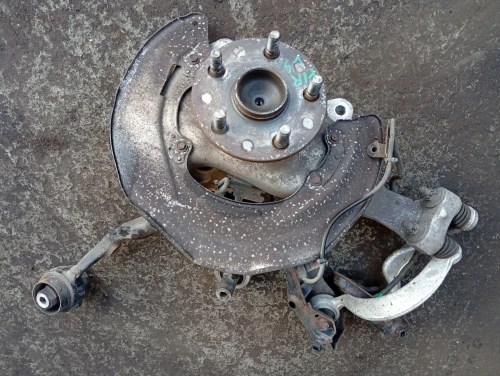 2007 Lexus LS460 Front Right/Passenger With Bearing Used OEM Steering Knuckle Spindle