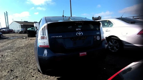 2011-2017 Lexus CT200h 32466461 Front Right/Passenger Used OEM Steering Knuckle Spindle