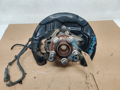 2016-2023 Lincoln MKX Front Right/Passenger With Hub Used OEM Steering Knuckle Spindle