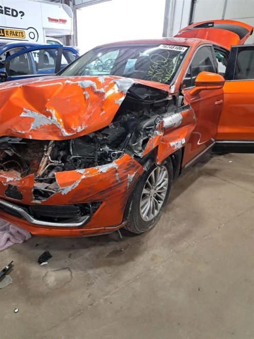 2016 Lincoln MKX 4420627 Front Left/Driver Used OEM Steering Knuckle Spindle