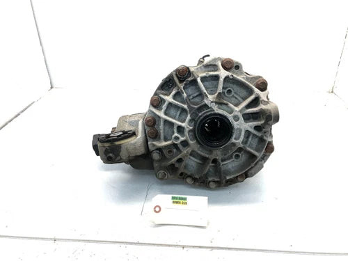 2013-2017 RANGE ROVER L405 5.0L REAR DIFFERENTIAL AXLE CARRIER 3.31 OEM 113K used OEM rear differential carrier assembly