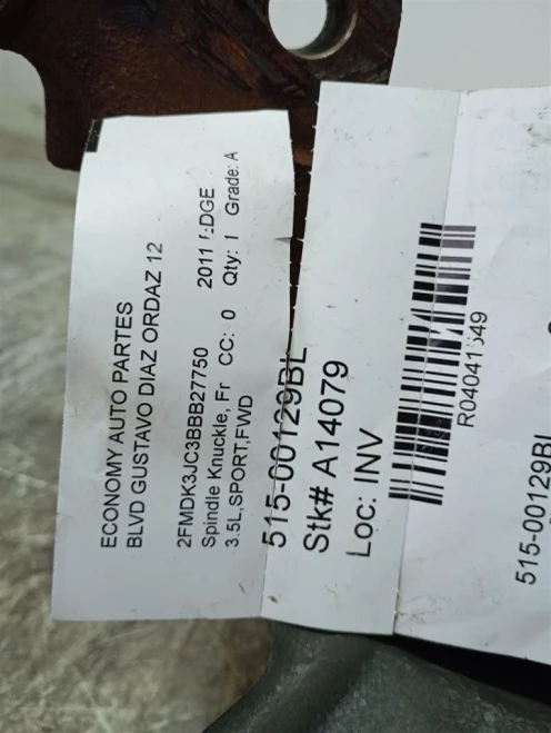 2011-2015 Lincoln MKX 4041549 Front Left/Driver Used OEM Steering Knuckle Spindle