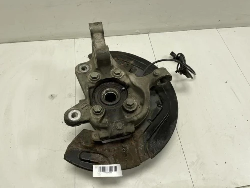2014 Lincoln MKT Front Right/Passenger With Hub Used OEM Steering Knuckle Spindle