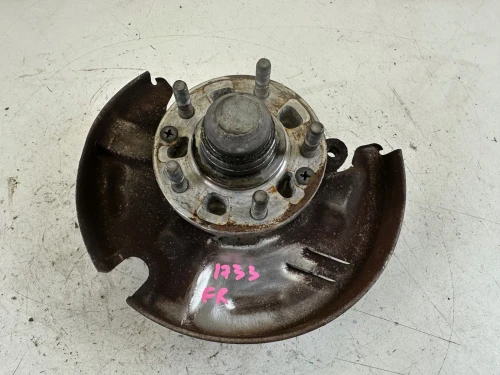 1986-1992 Mazda Front Right/Passenger With Hub Used OEM Steering Knuckle Spindle
