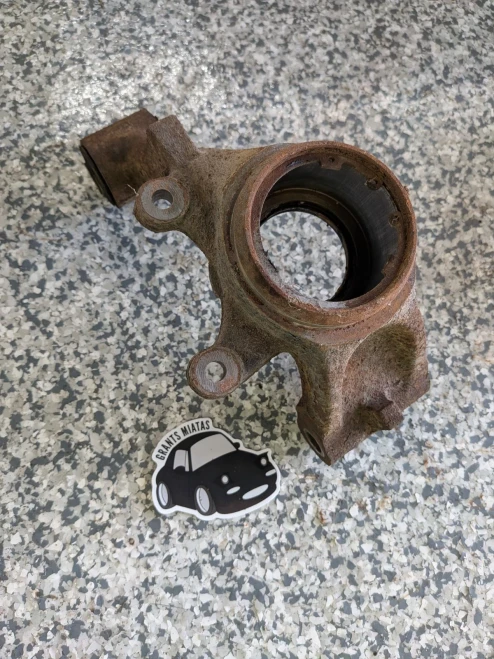1990-1997 Mazda MX-5 Miata Rear Left/Driver ABS Used OEM Steering Knuckle Spindle