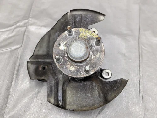 1999-2003 Mazda Miata NC1033031 Front Left/Driver With Hub Used OEM Steering Knuckle Spindle
